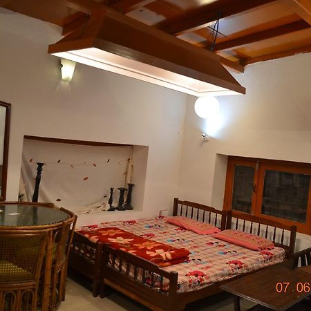 Kafal Resort Nainital Bagian luar foto