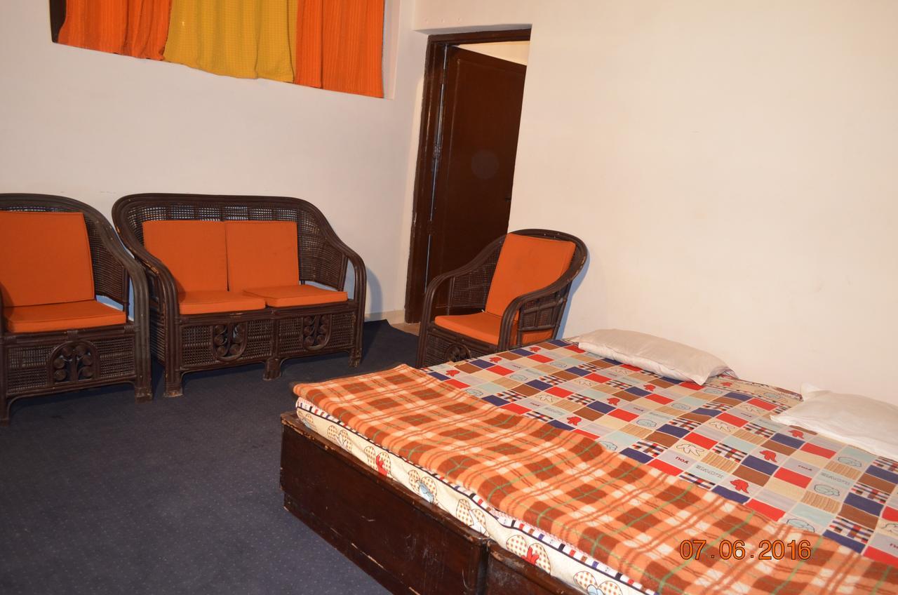 Kafal Resort Nainital Bagian luar foto