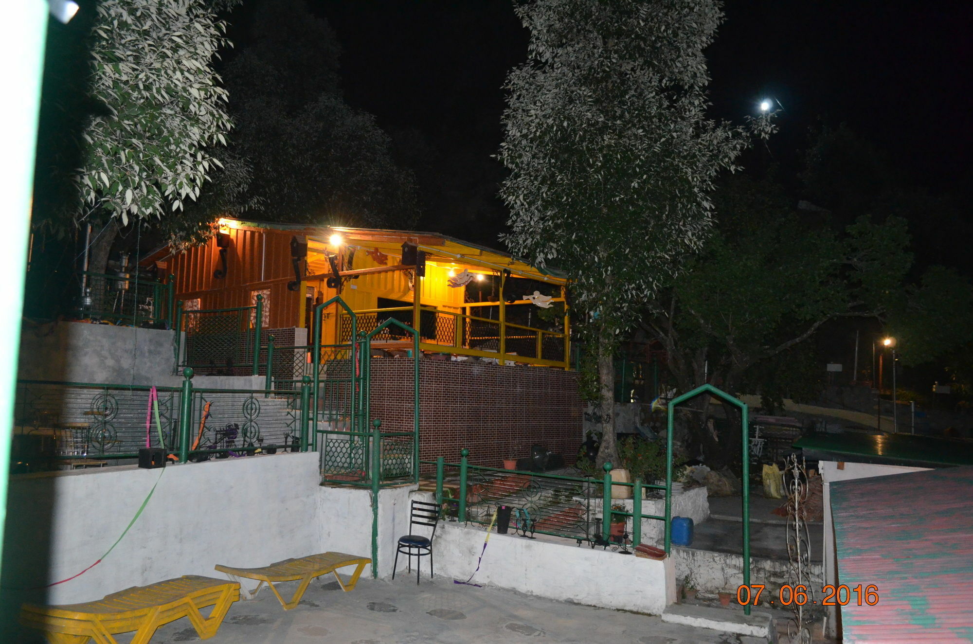 Kafal Resort Nainital Bagian luar foto