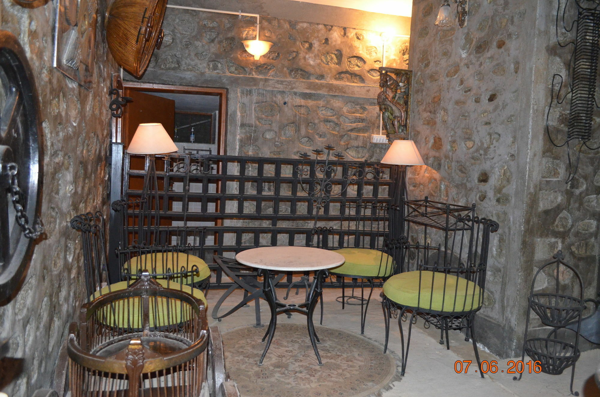 Kafal Resort Nainital Bagian luar foto